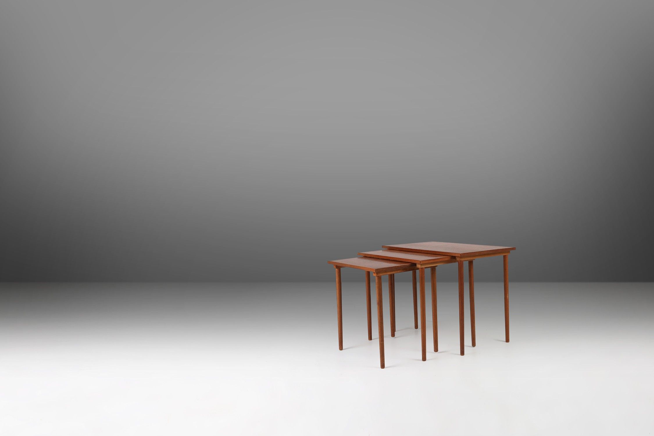 Set of 3 Scandinavian Teak Nesting Tables, Denmark 1960sthumbnail